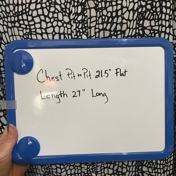 Chico’s Effortless Geo Print Chiffon Button Up Blouse Black White Longline Chic - Picture 6 of 8